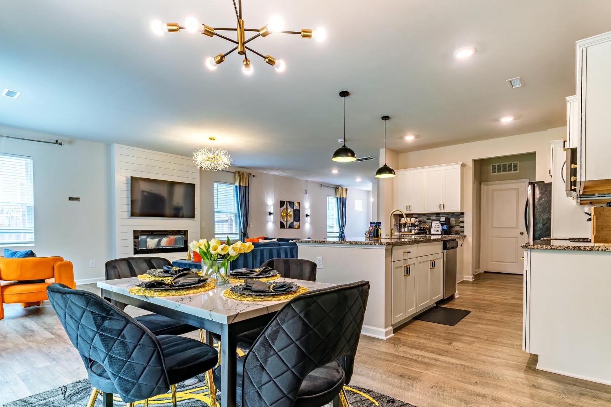 Raleigh Luxe Family Retreat- 15 Min To Downtown, Kids Gear, Fast Wifi For Wfh, Ev & Pet Friendly Exterior foto