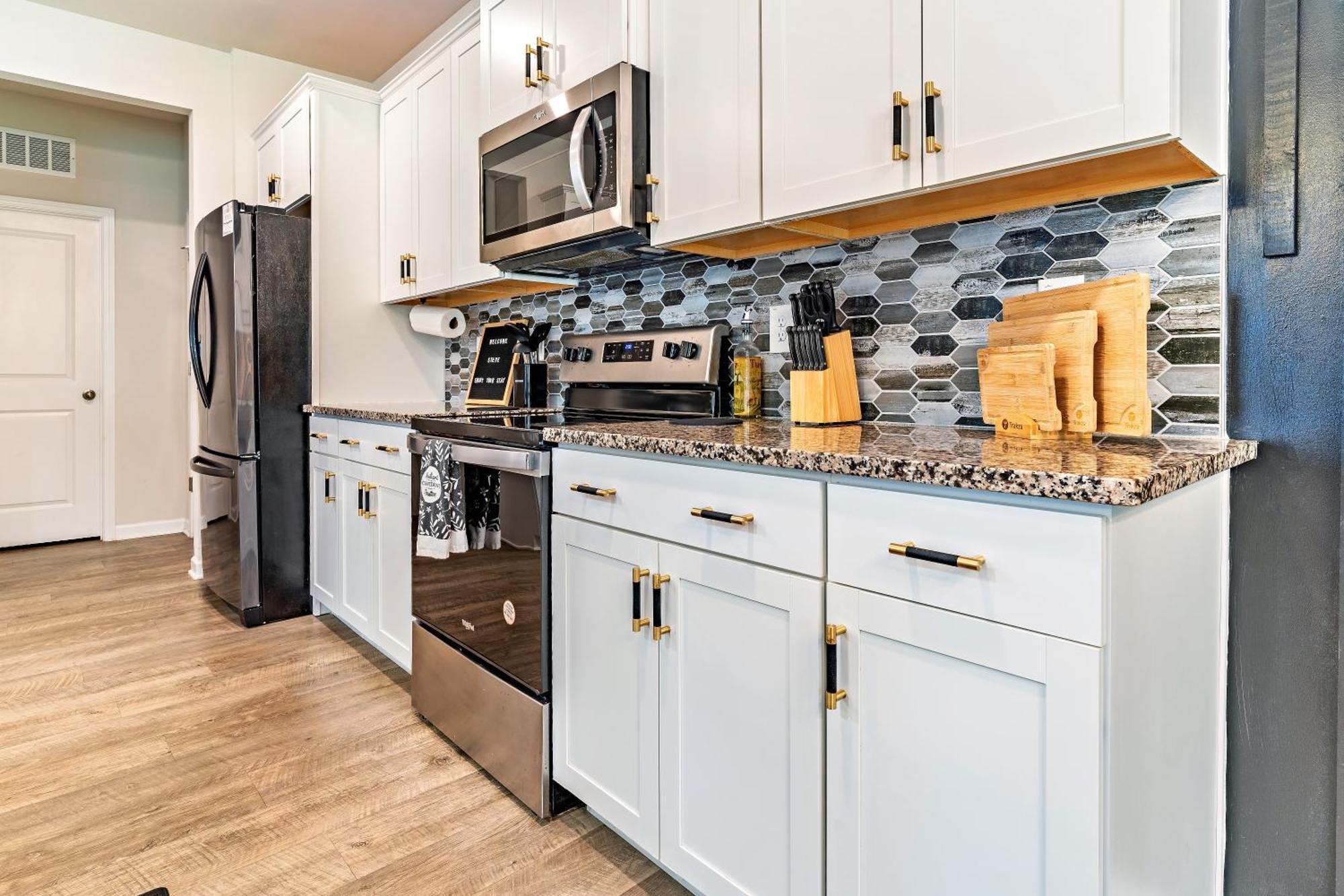 Raleigh Luxe Family Retreat- 15 Min To Downtown, Kids Gear, Fast Wifi For Wfh, Ev & Pet Friendly Exterior foto